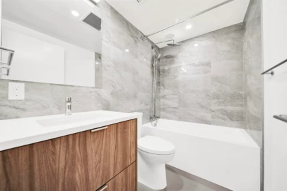 Walk-In Closet Photo of 2101 13675 107a Avenue, Surrey, BC