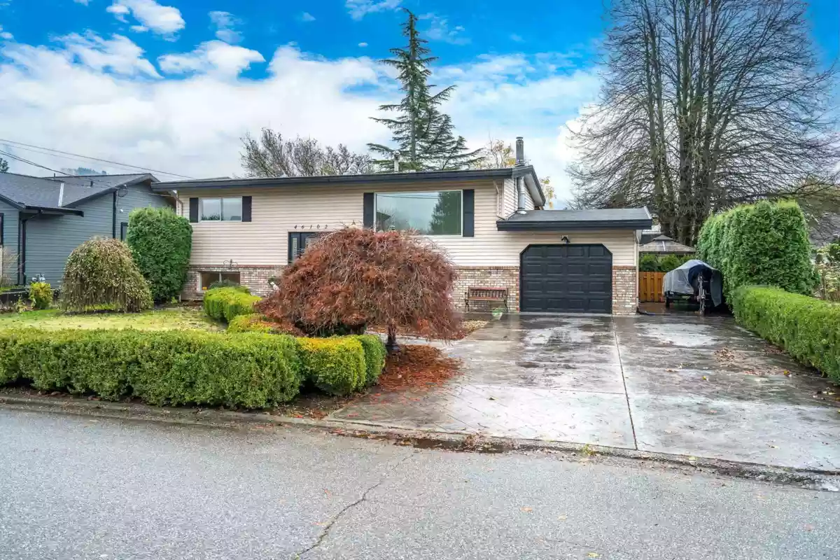 Playground / Recreational Area Near 46102 Griffin Drive, Chilliwack, BC