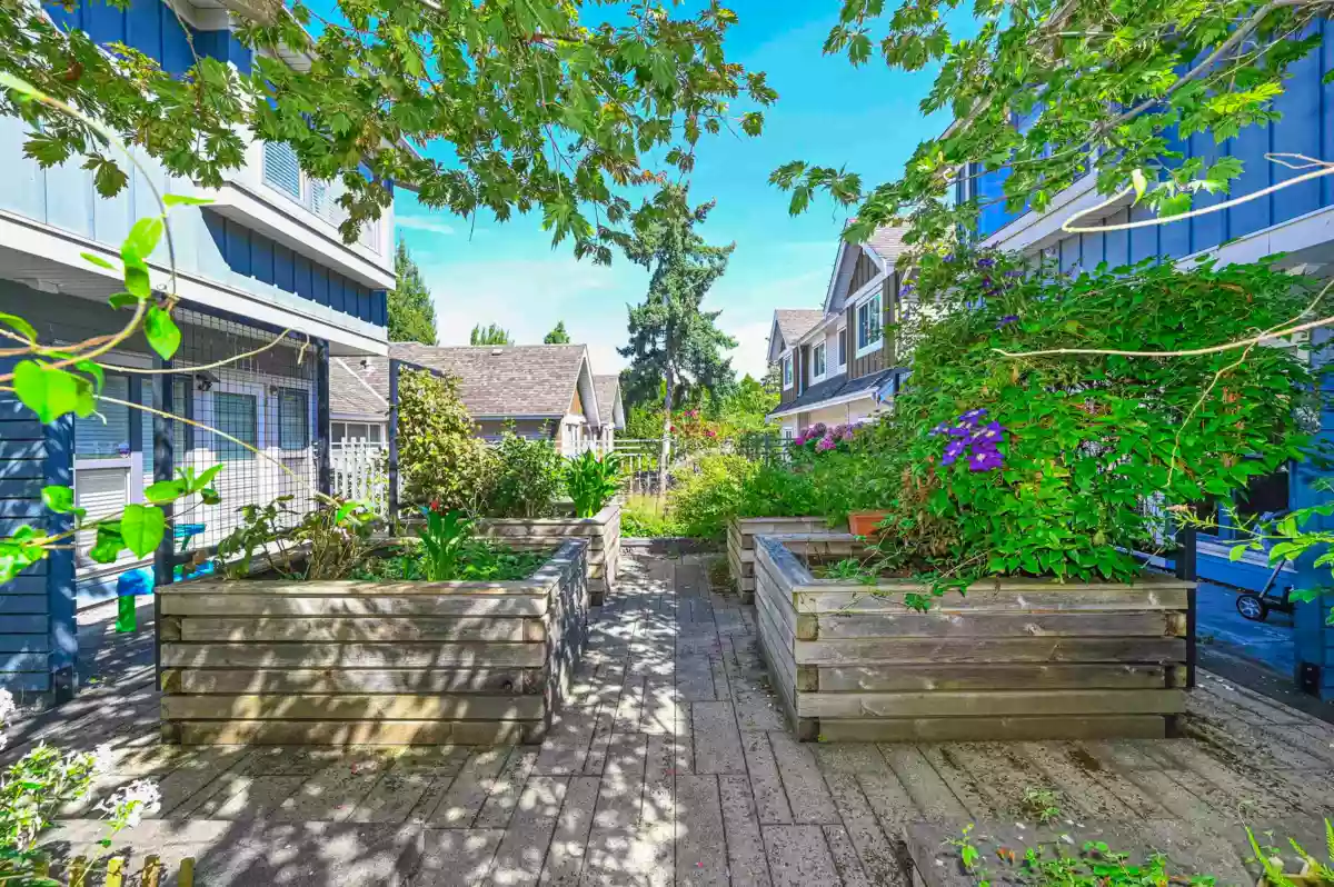 Bedroom 3 Photo of 10 8377 Jones Road, Richmond, BC