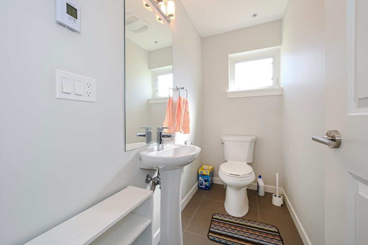 Loft / Bonus Room Photo of 10 8377 Jones Road, Richmond, BC