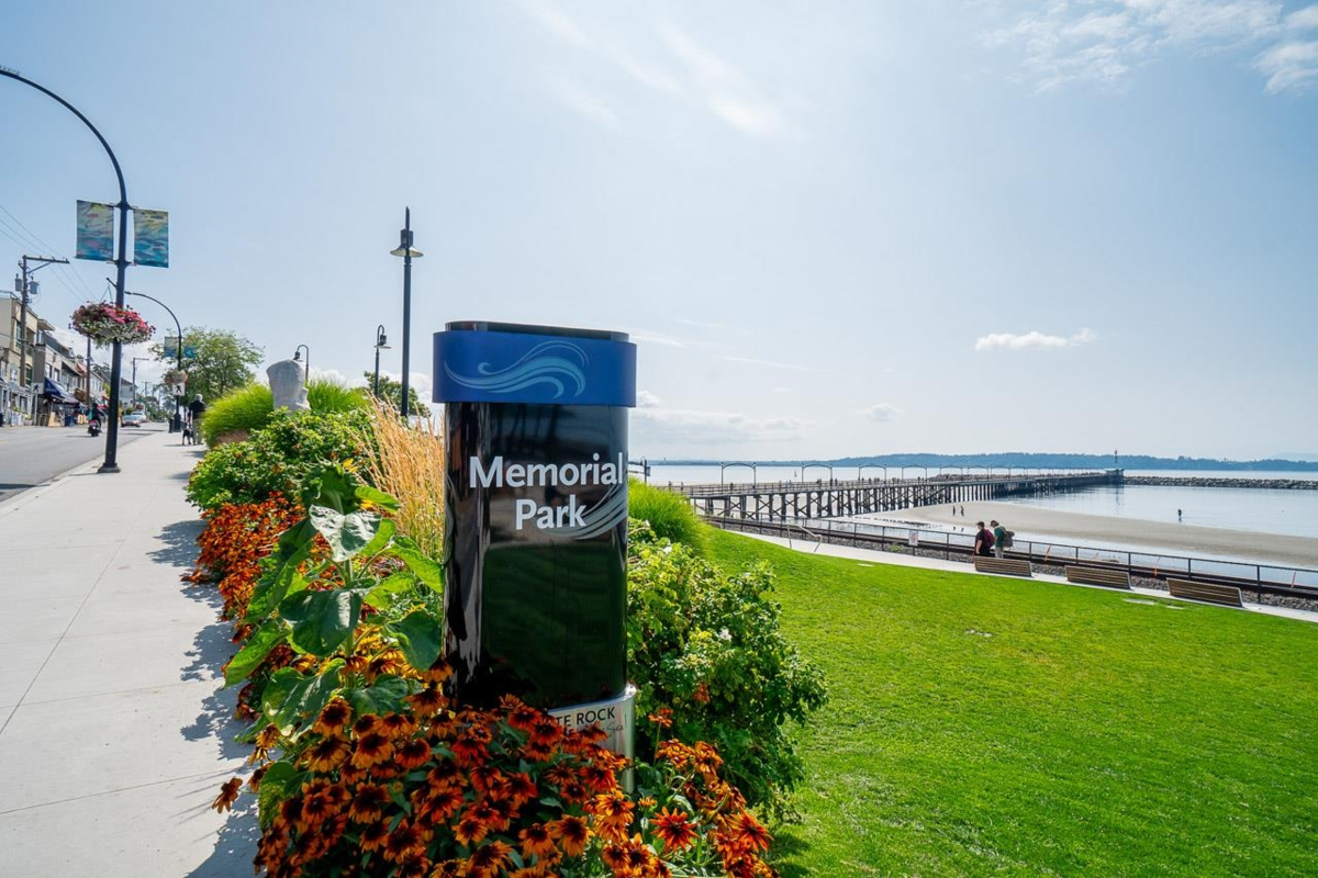 Loft / Bonus Room Photo of 1805 1500 Martin Street, White Rock, BC