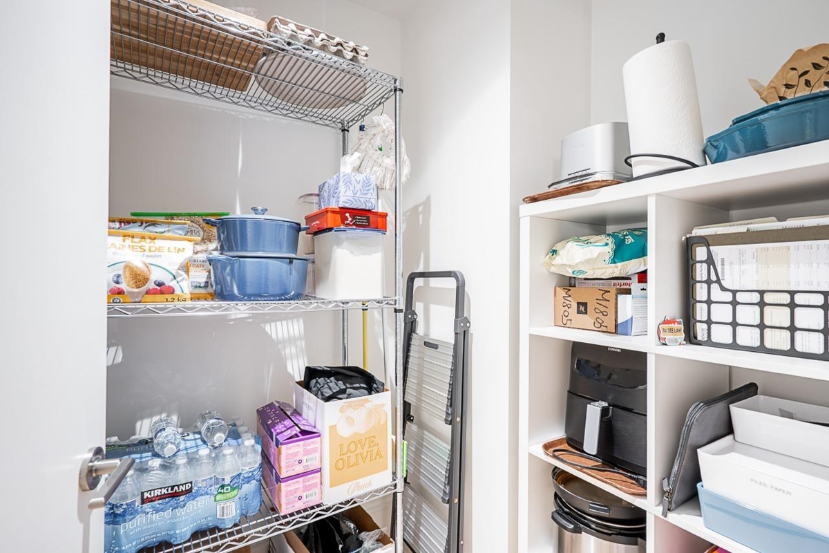 Primary Bedroom Photo of 1805 1500 Martin Street, White Rock, BC