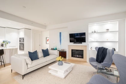 1805 1500 Martin Street, White Rock, BC, White Rock — Apartment/Condo for sale