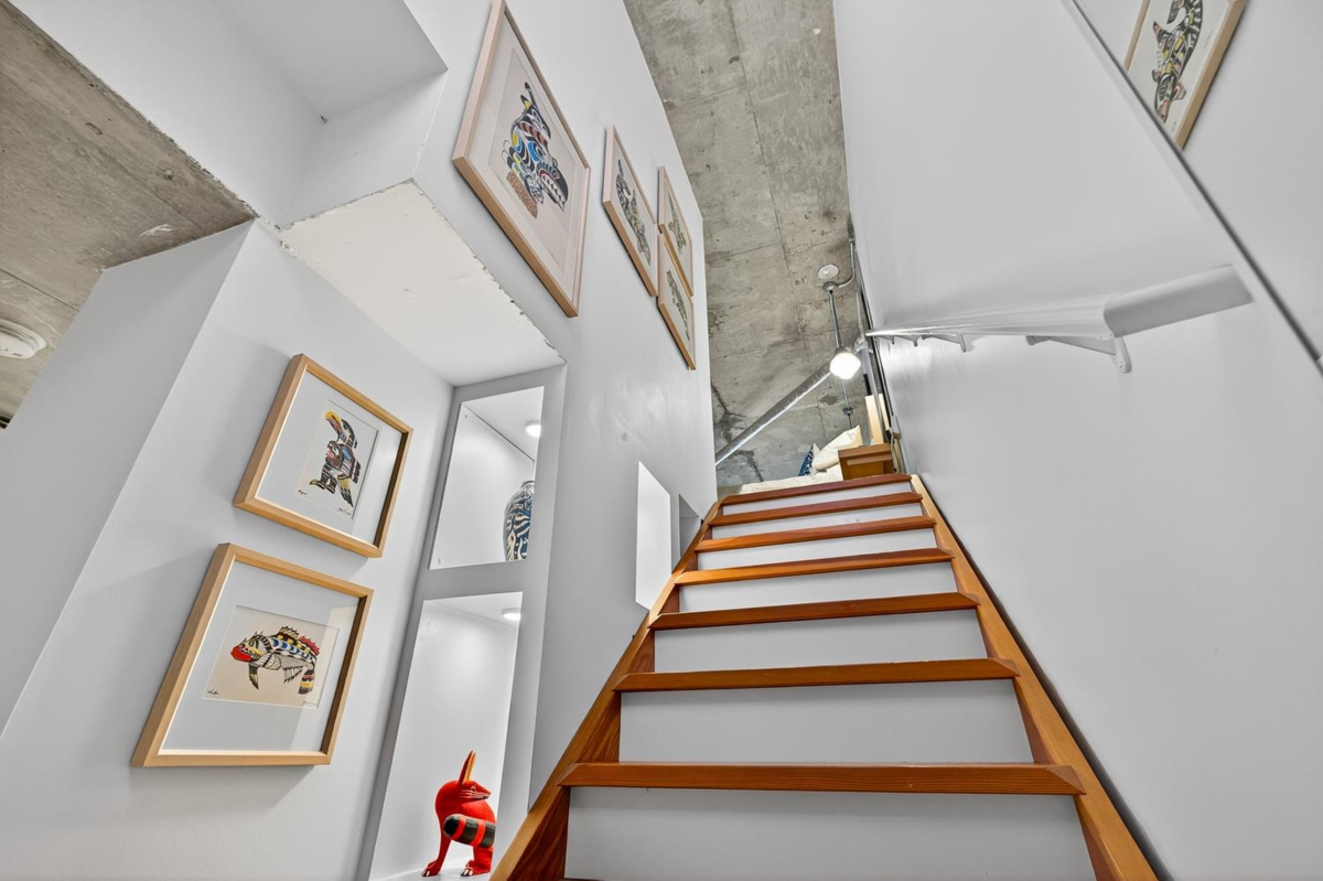 Basement Recreation Room Photo of 403 289 Alexander Street, Vancouver, BC