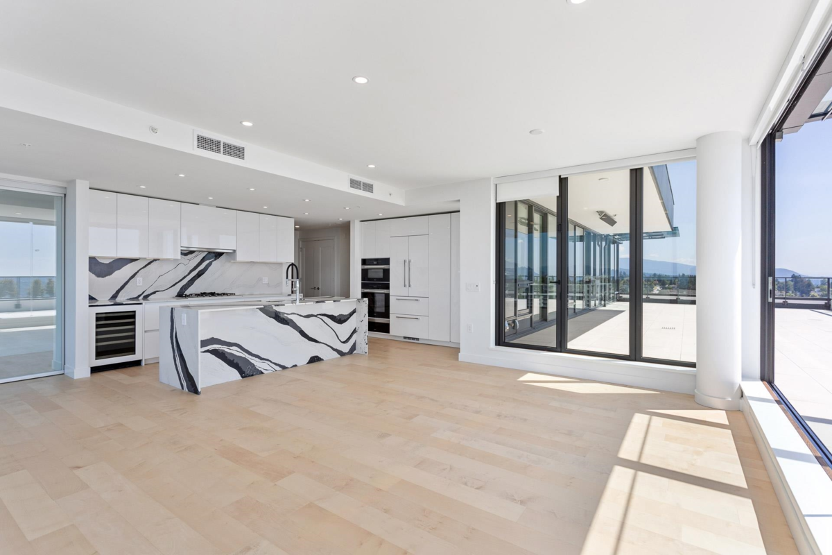 Bedroom 2 Photo of 1602 135 E 13th Street, North Vancouver, BC