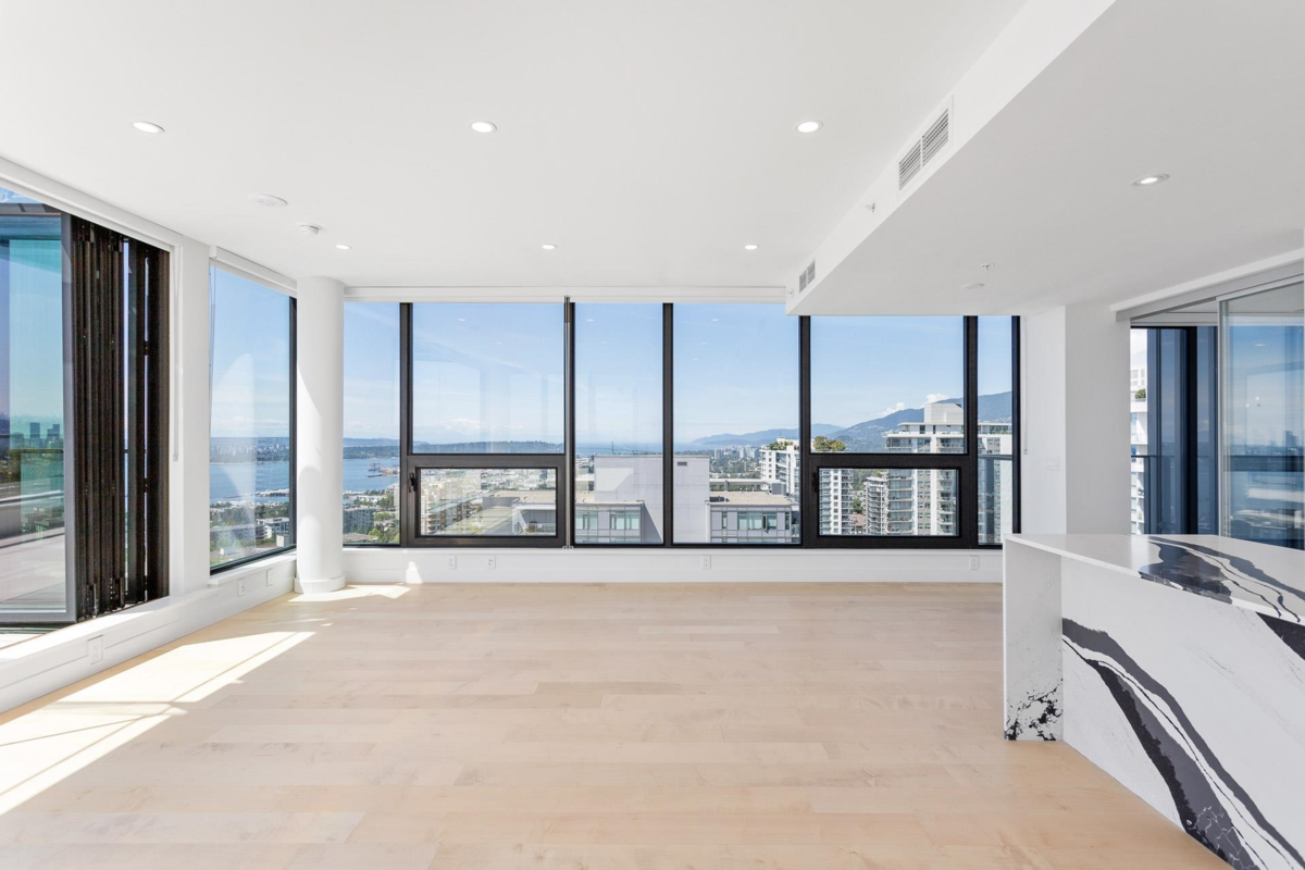 Bedroom 3 Photo of 1602 135 E 13th Street, North Vancouver, BC
