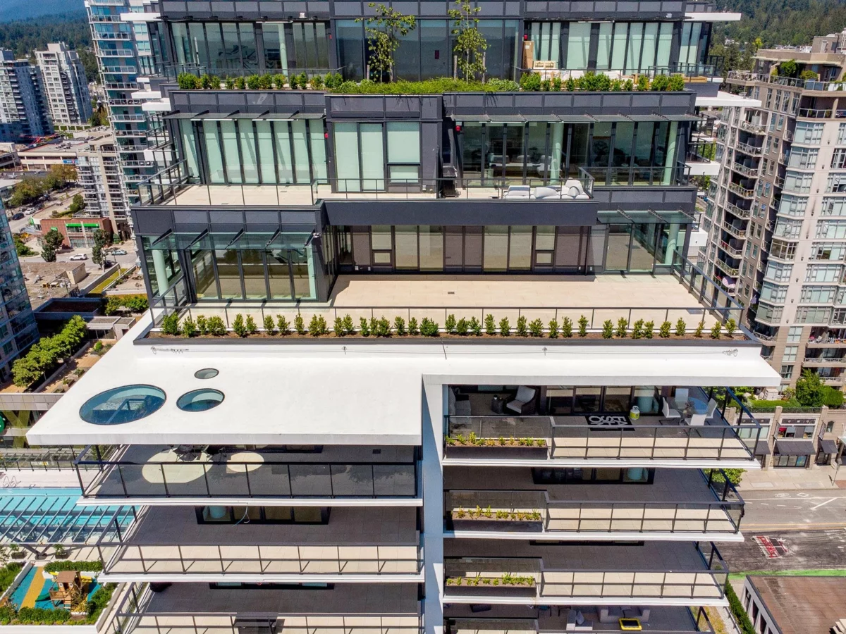 Outdoor Deck Photo of 1602 135 E 13th Street, North Vancouver, BC