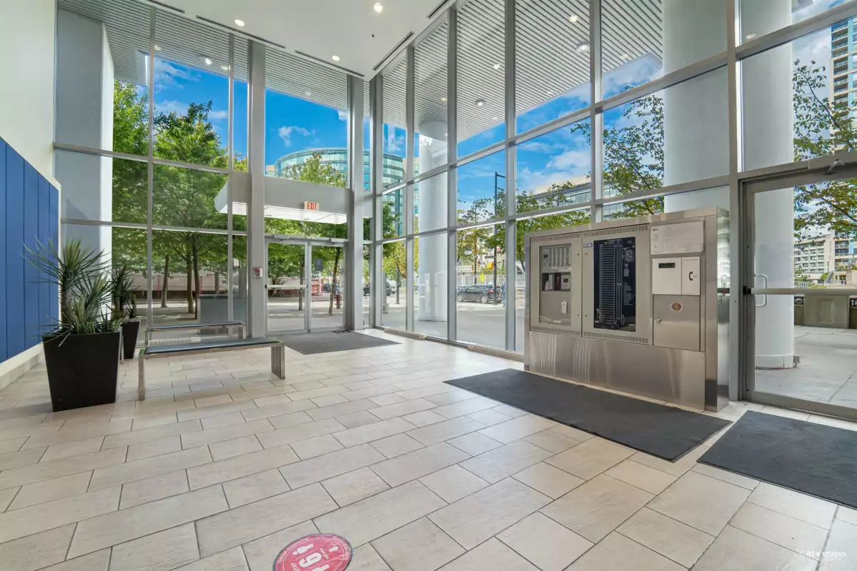 Powder Room Photo of 2301 602 Citadel Parade, Vancouver, BC