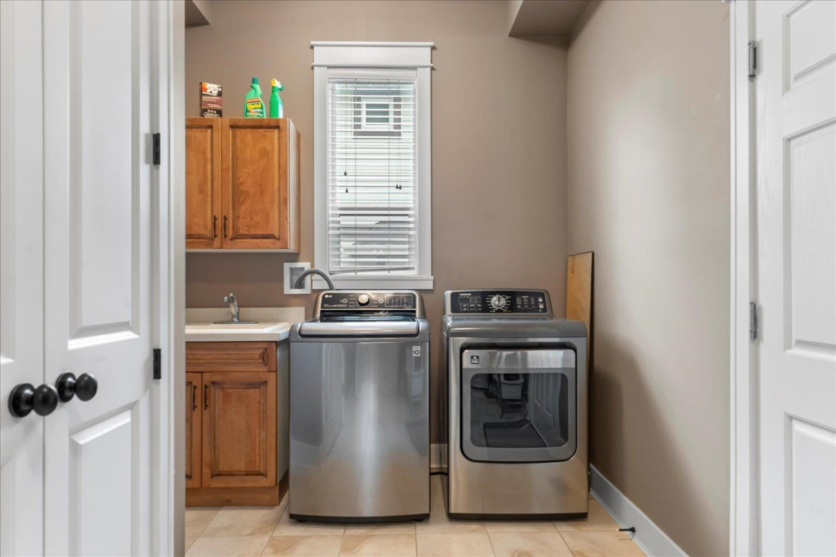 Bedroom 4 Photo of 2203 Riesling Drive, Abbotsford, BC