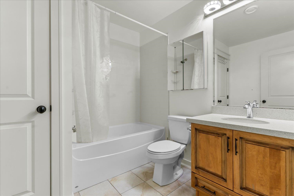 Hot Tub / Spa Photo of 2203 Riesling Drive, Abbotsford, BC