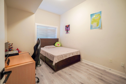 Office / Den Photo of 38 7247 140 Street, Surrey, BC