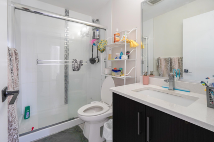 Powder Room Photo of 38 7247 140 Street, Surrey, BC