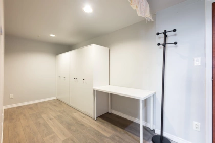 Loft / Bonus Room Photo of 704 5933 Cooney Road, Richmond, BC