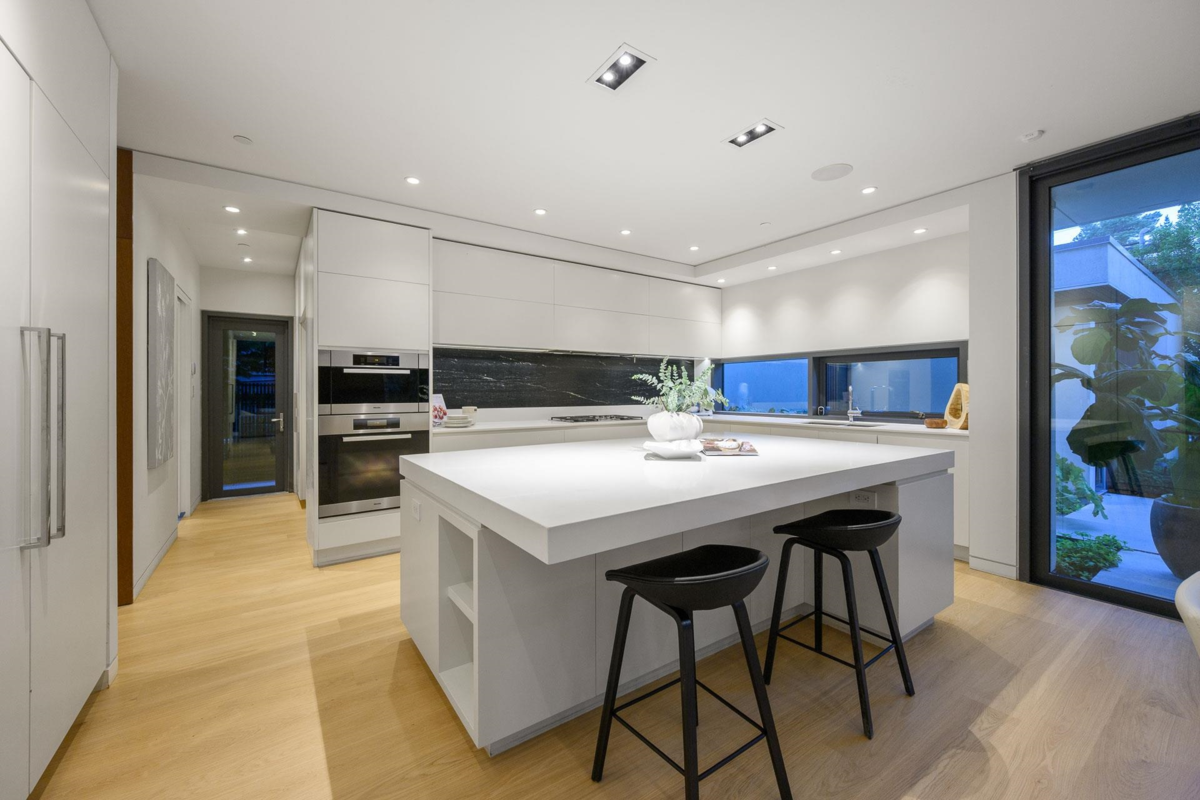 Kitchen Photo of 4988 Chancellor Boulevard, Vancouver, BC