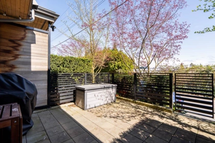 Garden / Landscaping Photo of 5518 Oak Street, Vancouver, BC