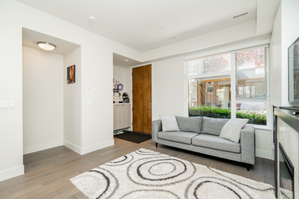 Kitchen Photo of 5518 Oak Street, Vancouver, BC