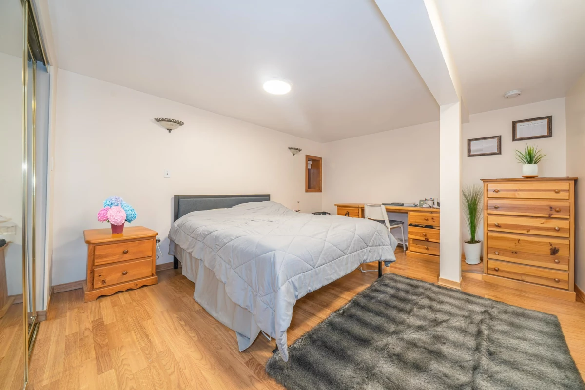 Garden / Landscaping Photo of 1989 W King Edward Avenue, Vancouver, BC