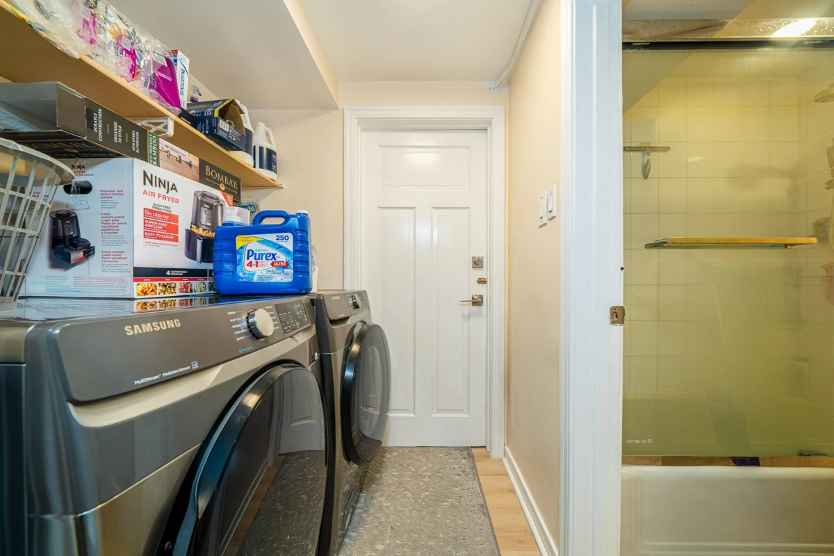 Outdoor Kitchen Photo of 1989 W King Edward Avenue, Vancouver, BC