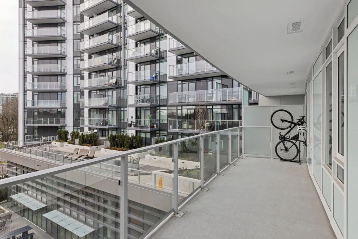 Hallway Photo of 538 6808 Minoru Boulevard, Richmond, BC