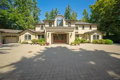 13939 28 Avenue, Surrey, BC, Surrey — 6 bed single family residence for sale