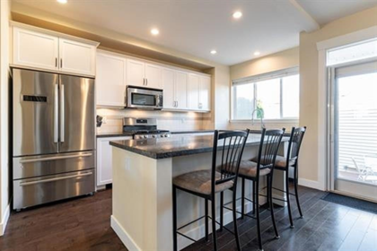 Basement Recreation Room Photo of 336 172 Street, Surrey, BC