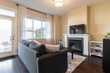 Laundry Room Photo of 336 172 Street, Surrey, BC