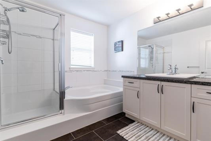Powder Room Photo of 336 172 Street, Surrey, BC