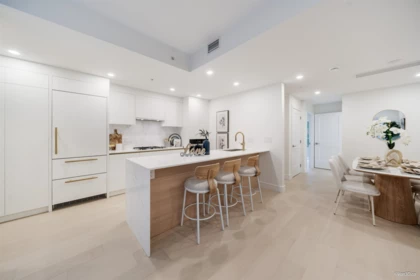 110 918 W 32rd Avenue, Vancouver, BC, Vancouver — Townhouse for sale