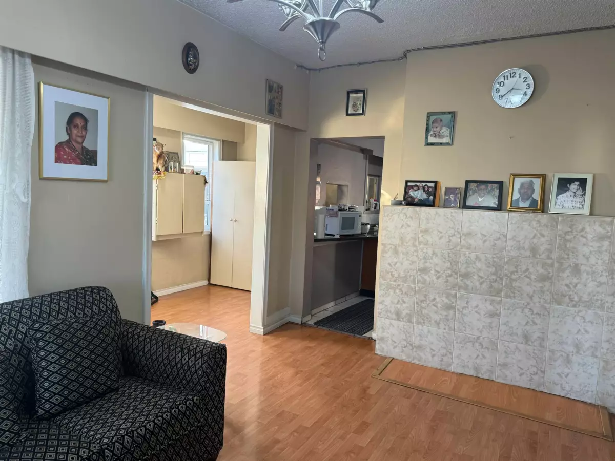 Basement Recreation Room Photo of 8125 St. George Street, Vancouver, BC