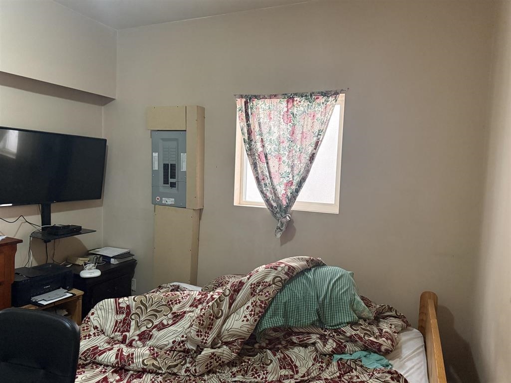 Dining Area Photo of 8125 St. George Street, Vancouver, BC