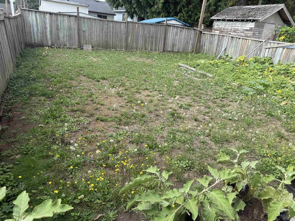 Office / Den Photo of 8125 St. George Street, Vancouver, BC