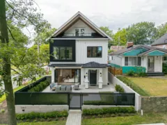 2307 E 3rd Avenue, Vancouver, BC