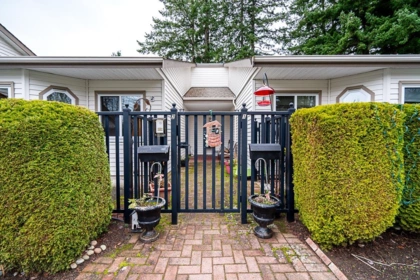2 12928 17 Avenue, Surrey, BC, Surrey — Townhouse for sale