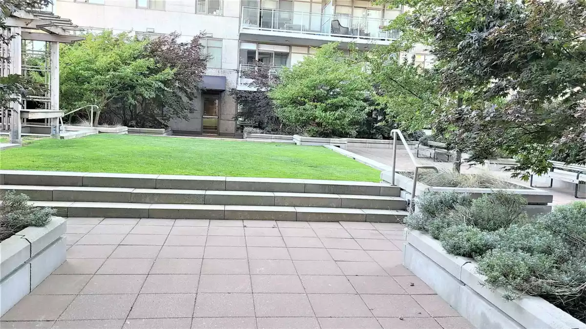Hallway Photo of 3309 892 Carnarvon Street, New Westminster, BC