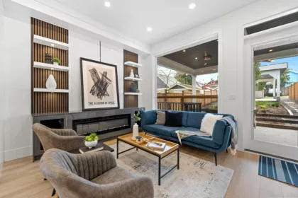 1 122 Eighth Avenue, New Westminster, BC, West End NW — 4 bed half duplex for sale