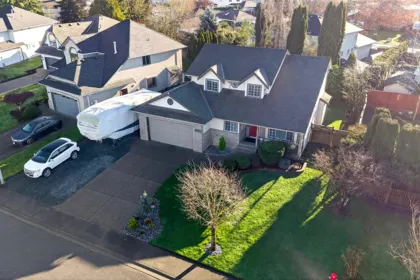 4662 221 Street, Langley, BC, Langley — Single Family Residence for sale