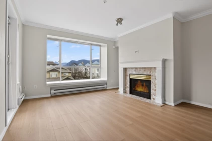 Office / Den Photo of 308 2340 Hawthorne Avenue, Port Coquitlam, BC