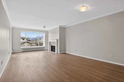 Primary Bedroom Photo of 308 2340 Hawthorne Avenue, Port Coquitlam, BC