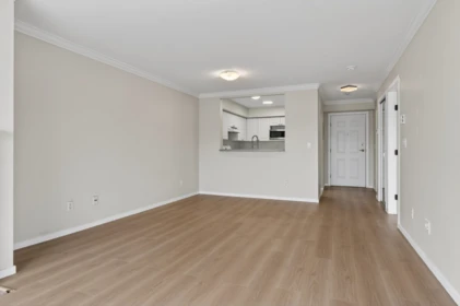 Walk-In Closet Photo of 308 2340 Hawthorne Avenue, Port Coquitlam, BC