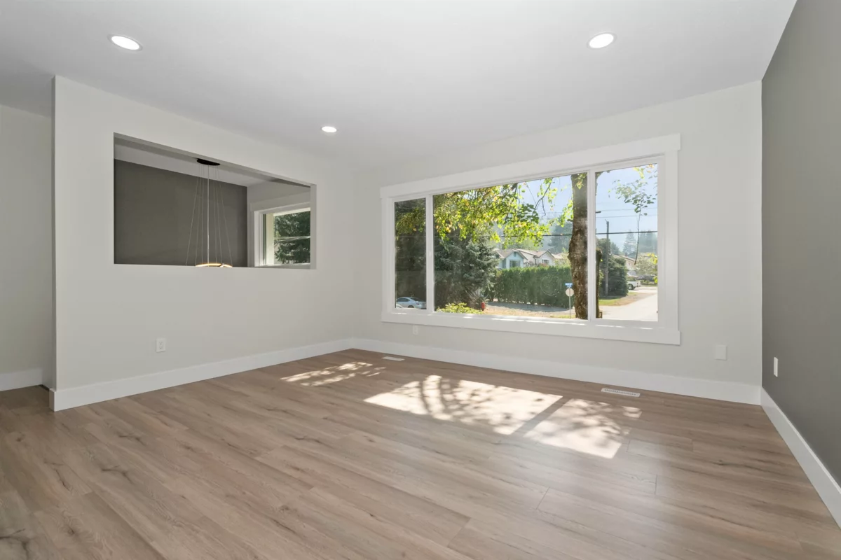 Walk-In Closet Photo of 63797 Beech Avenue, Hope, BC