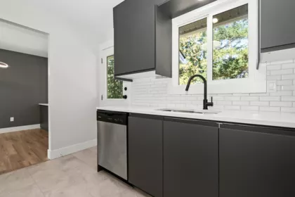 Kitchen Island Photo of 63797 Beech Avenue, Hope, BC