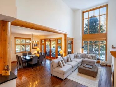 Living Room Photo of 8398 Glen Abbey Lane, Whistler, BC
