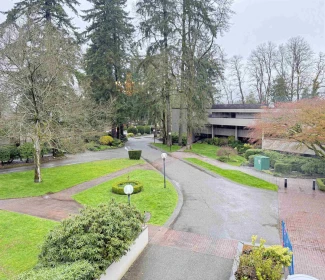Garden / Landscaping Photo of 512 4900 Cartier Street, Vancouver, BC