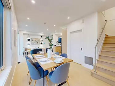 Loft / Bonus Room Photo of 2 3425 Archimedes Street, Vancouver, BC
