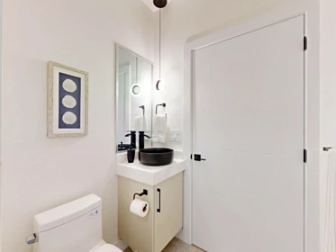 Mudroom Photo of 2 3425 Archimedes Street, Vancouver, BC