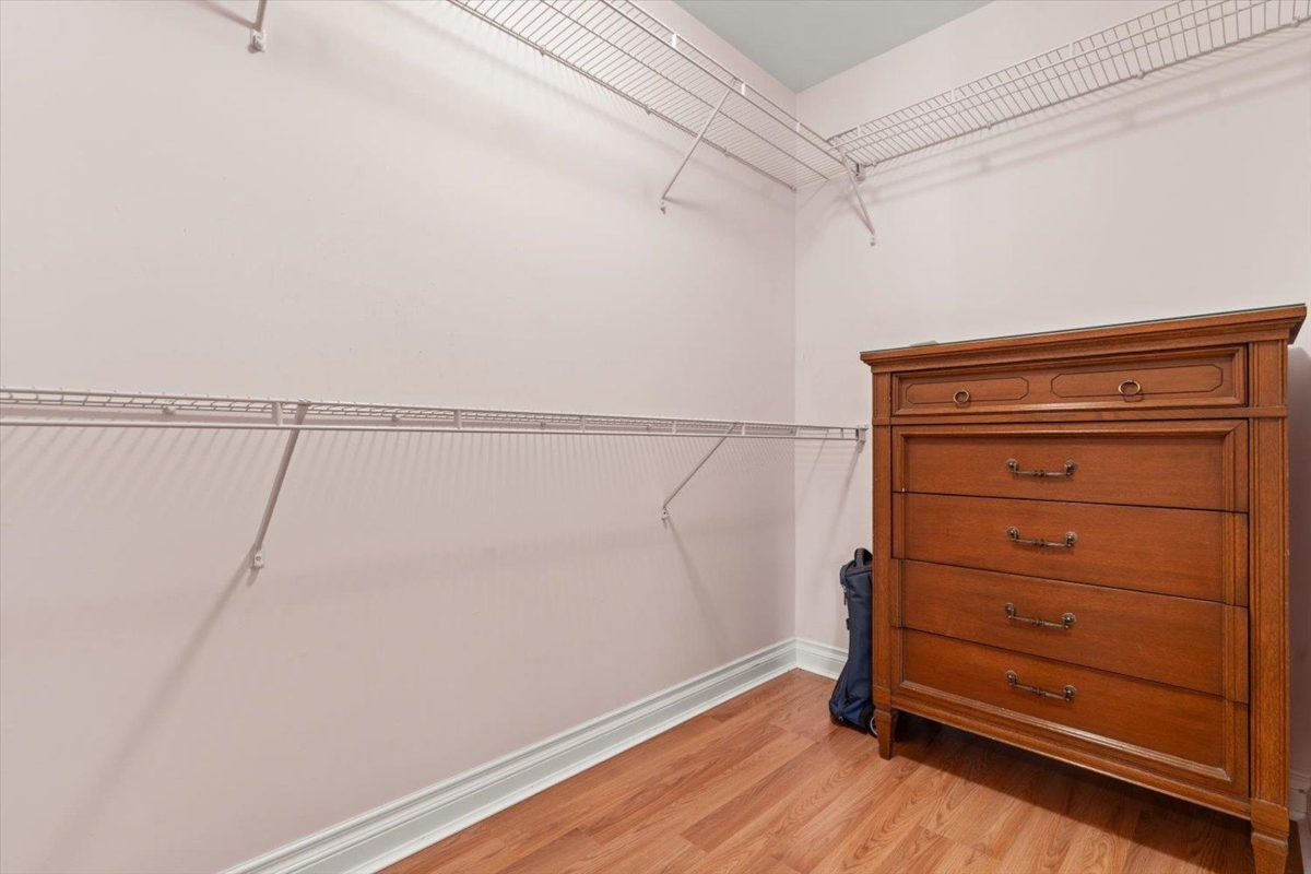 Hallway Photo of 170 46000 Thomas Road, Chilliwack, BC