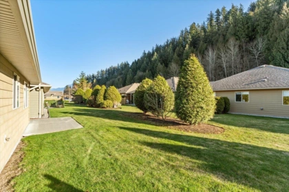 Backyard Photo of 170 46000 Thomas Road, Chilliwack, BC