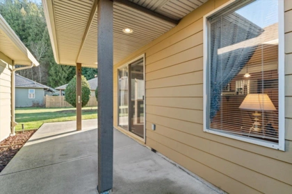 Garage Interior Photo of 170 46000 Thomas Road, Chilliwack, BC