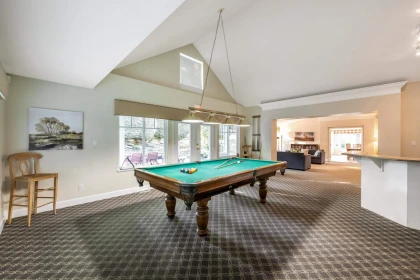 Hot Tub / Spa Photo of 7 6488 168 Street, Surrey, BC