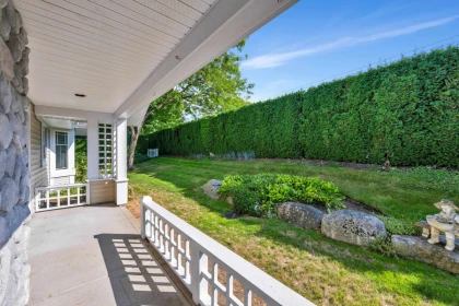 Swimming Pool Photo of 7 6488 168 Street, Surrey, BC